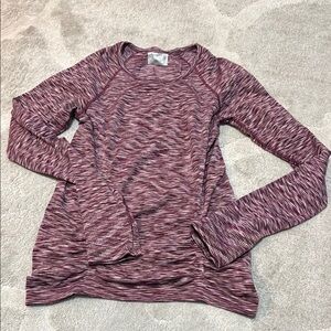Athleta Relaxed Athletic Long Sleeved Top with Thumbholes